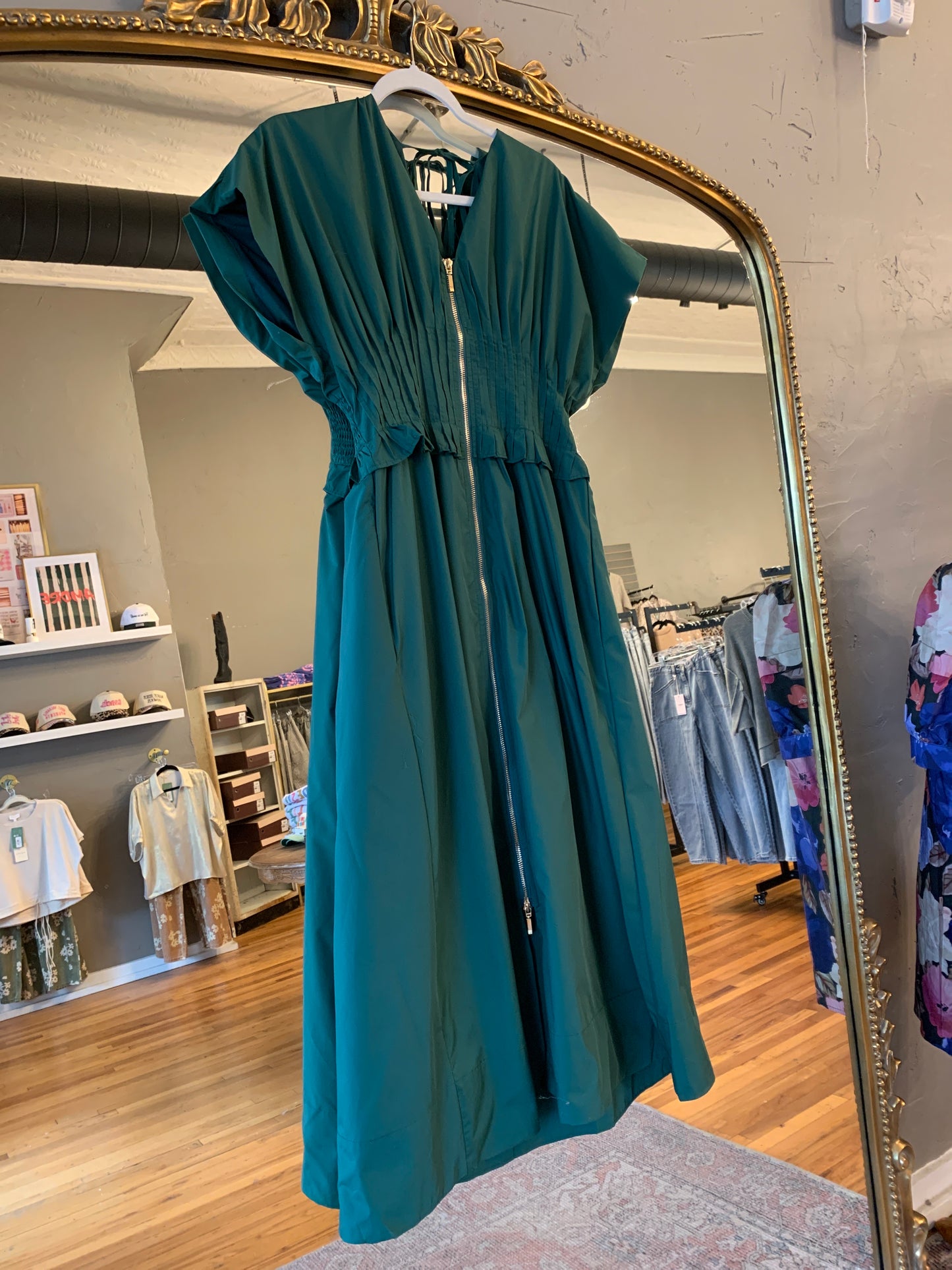 Alumni Dress