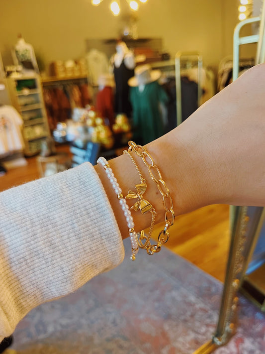 Bow Pearl Trio Bracelet
