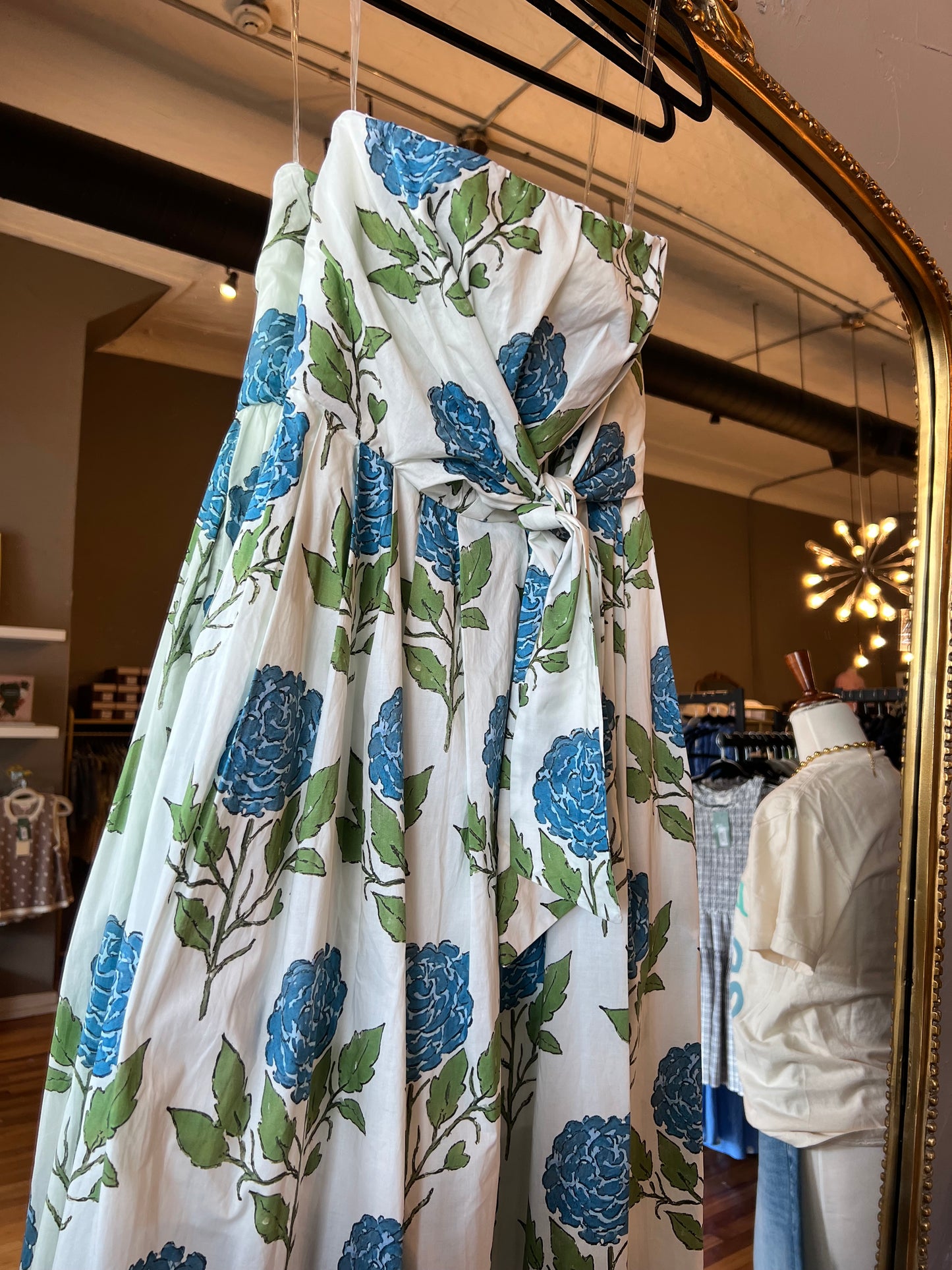 Hydrangia Midi Dress