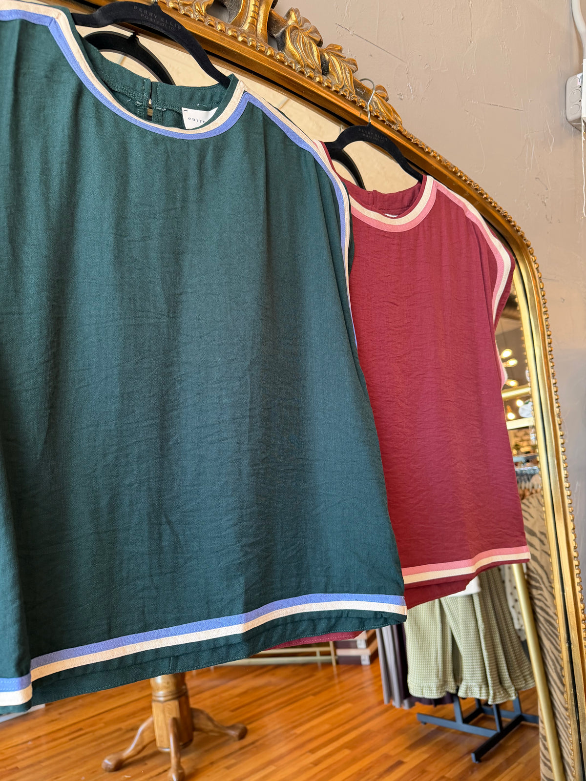Crisp Stripe Edge Top