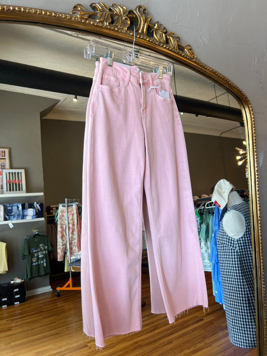 Vervet Pale Pink Crop