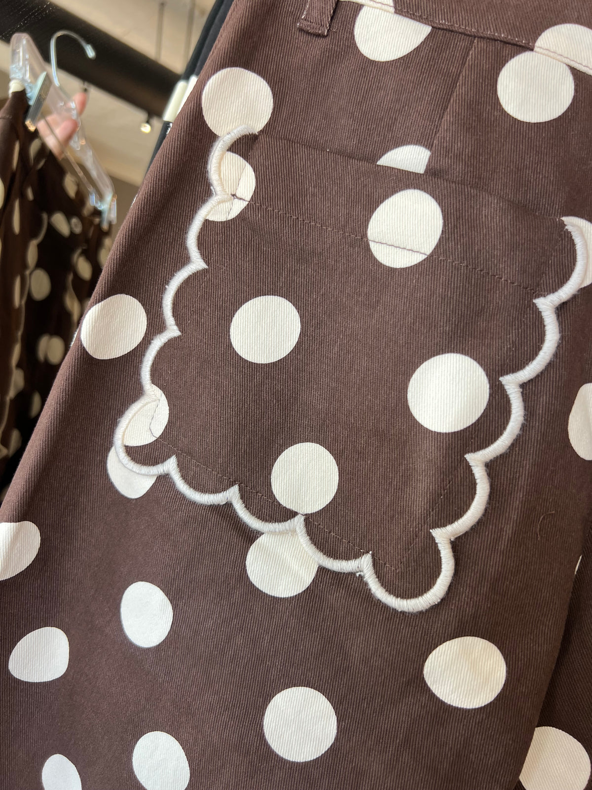 Scallop Edge Dot Pants