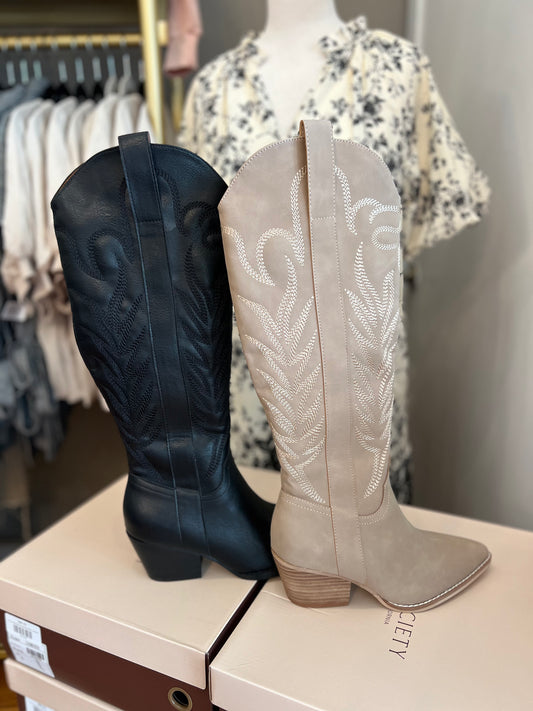 The Samara Embroidered Boot