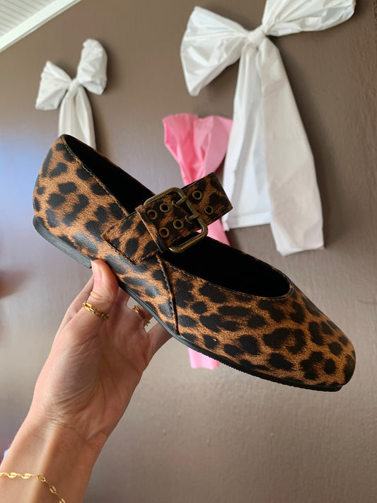 Soho Leopard Flat