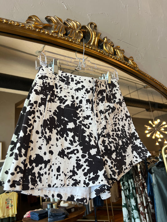 Abstract Shorts
