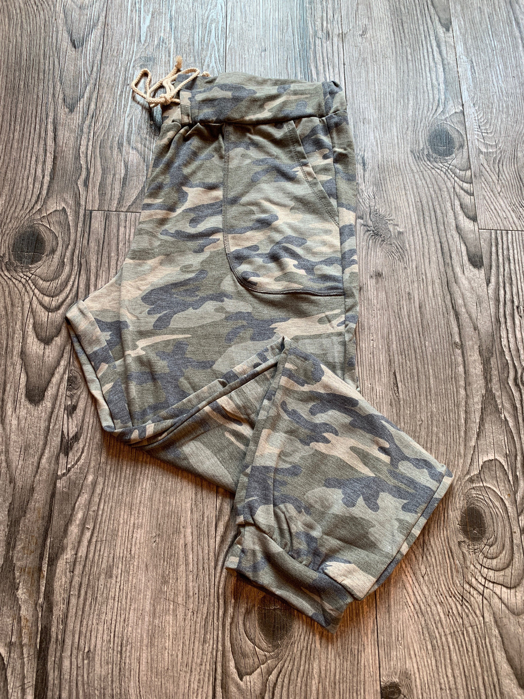 Camo Curvy Joggers
