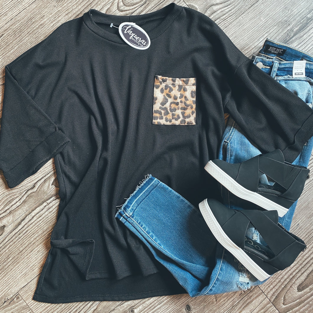 B2 BLACK WITH POCKET