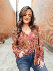 FLORAL BUTTON DOWN
