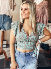 Load image into Gallery viewer, Floral Crop Top