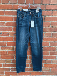 JB82102