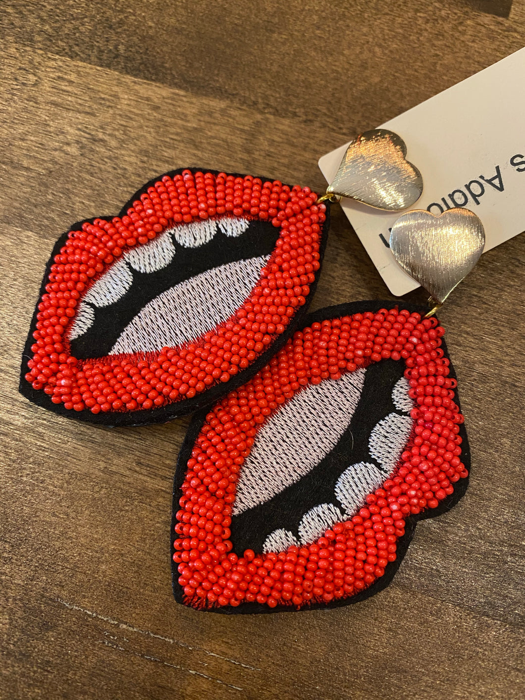 V-Day Beaded Lip Earring