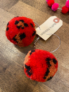 V-Day Leo Pom Earring