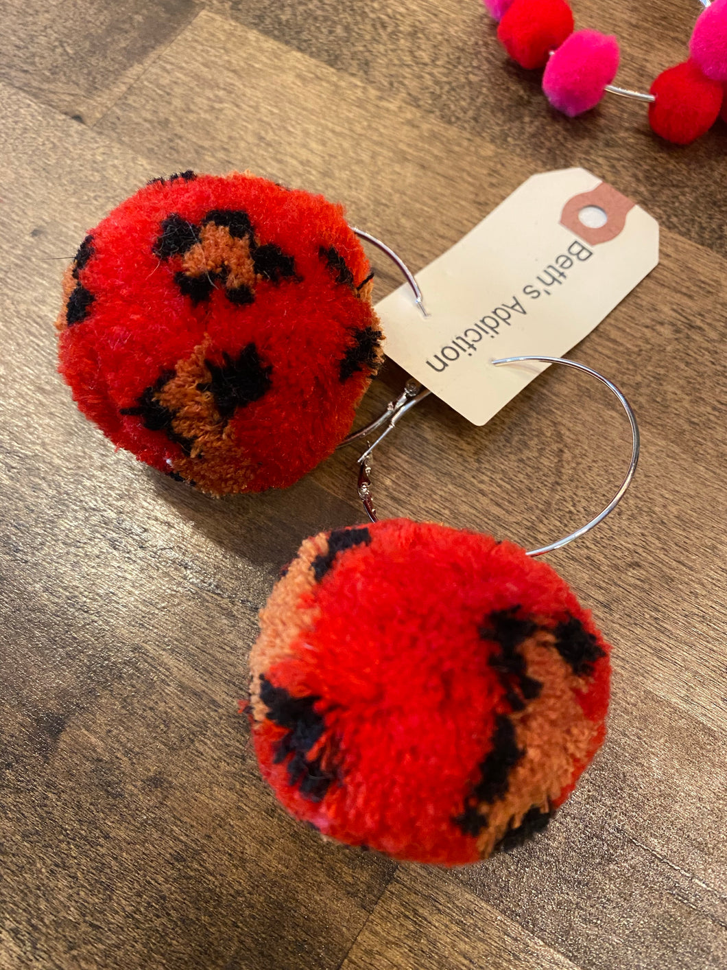 V-Day Leo Pom Earring