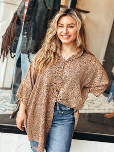 Artsy Leo Top