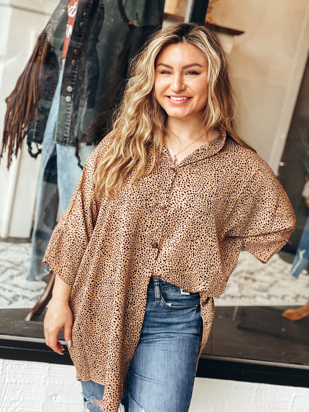 Artsy Leo Top