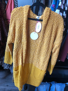 LETS CUDDLE CARDI