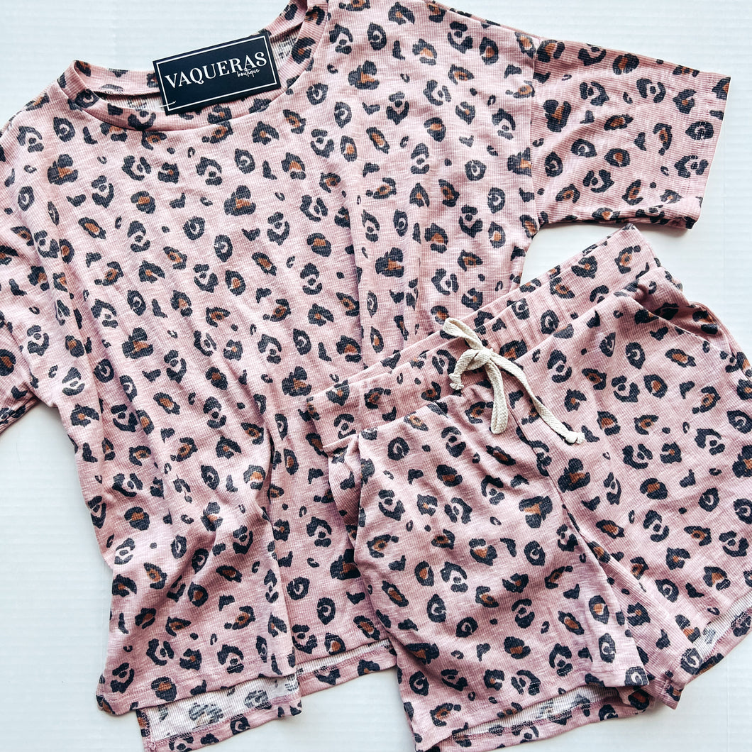 Lovey Lounge Set