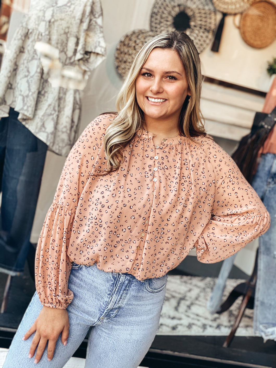 Leo Crop Blouse